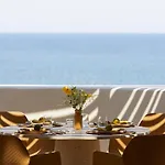 Parocks Luxury & Hotel 5*