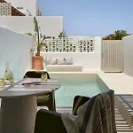 Parocks Luxury & 5* Ampelas