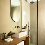 Parocks Luxury & 5* Ampelas
