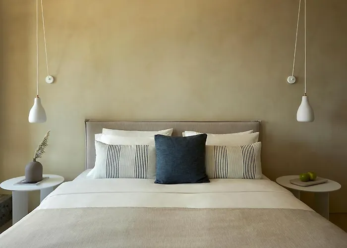 מלון Parocks Luxury & אמבלאס