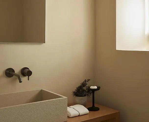 מלון Parocks Luxury & אמבלאס