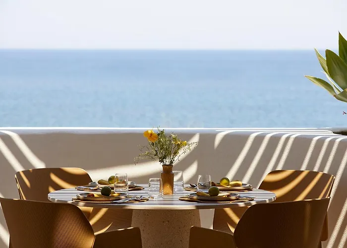 Parocks Luxury & מלון 5*