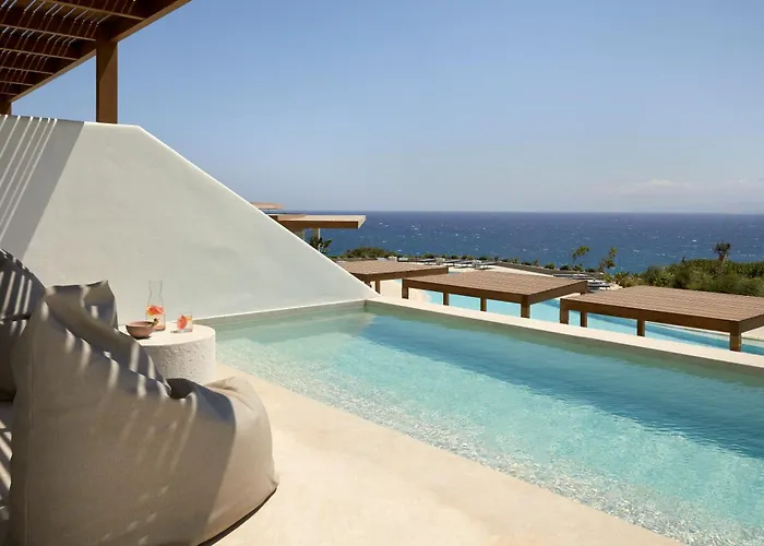 Parocks Luxury & 5* אמבלאס