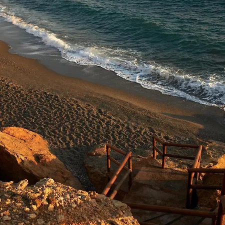 Ξενοδοχείο Parocks Luxury & Αμπελάς