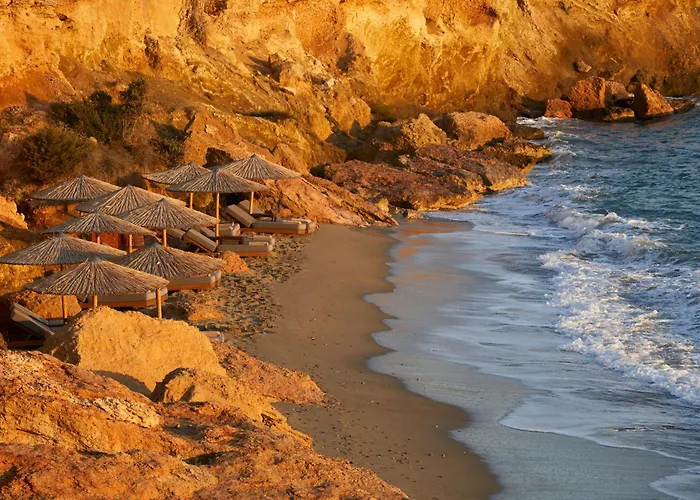 Parocks Luxury & Hotel Ambelas